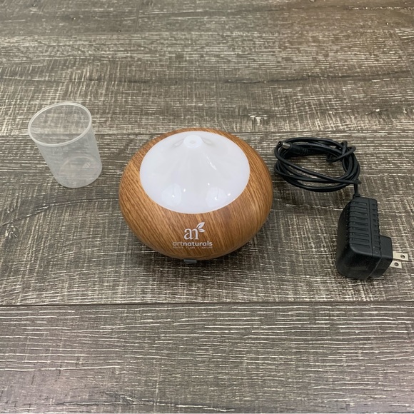 Art Naturals home mini scent diffuser - Picture 2 of 3